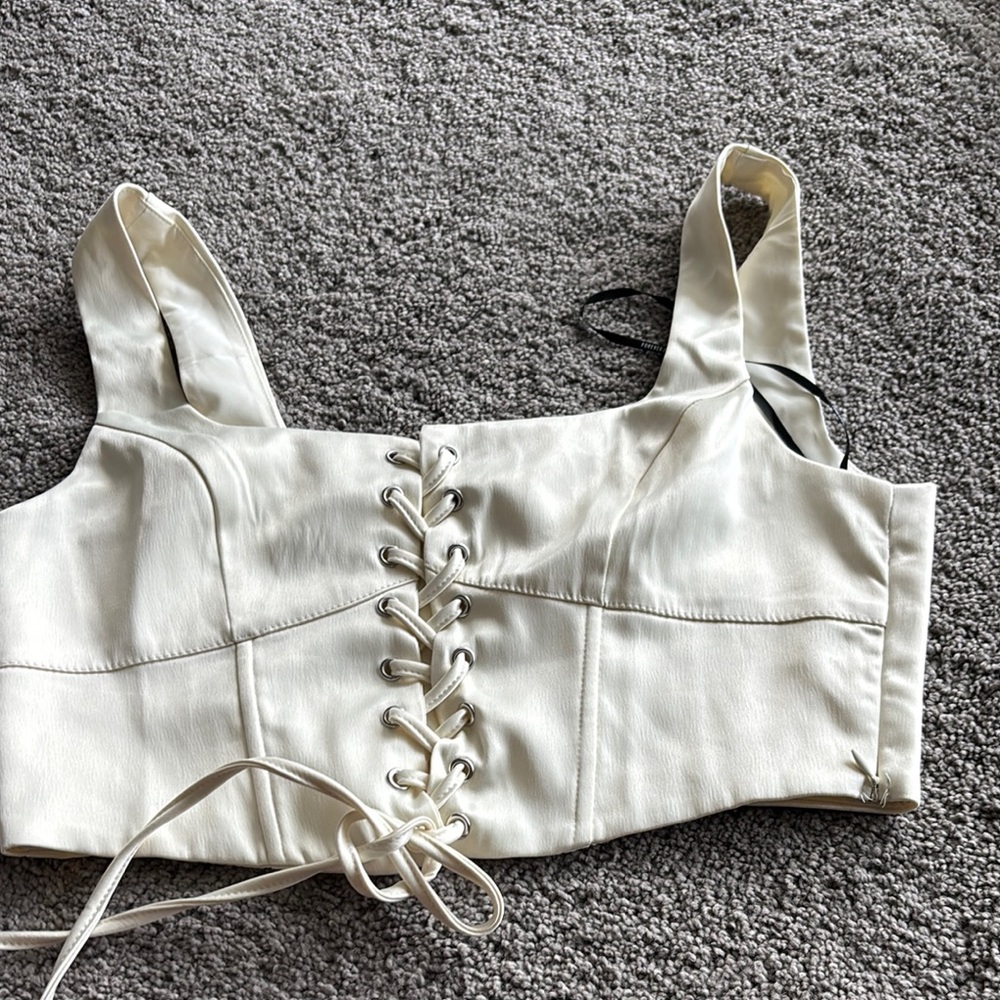 Forever 21 Ivory Lace-Up Crop Top